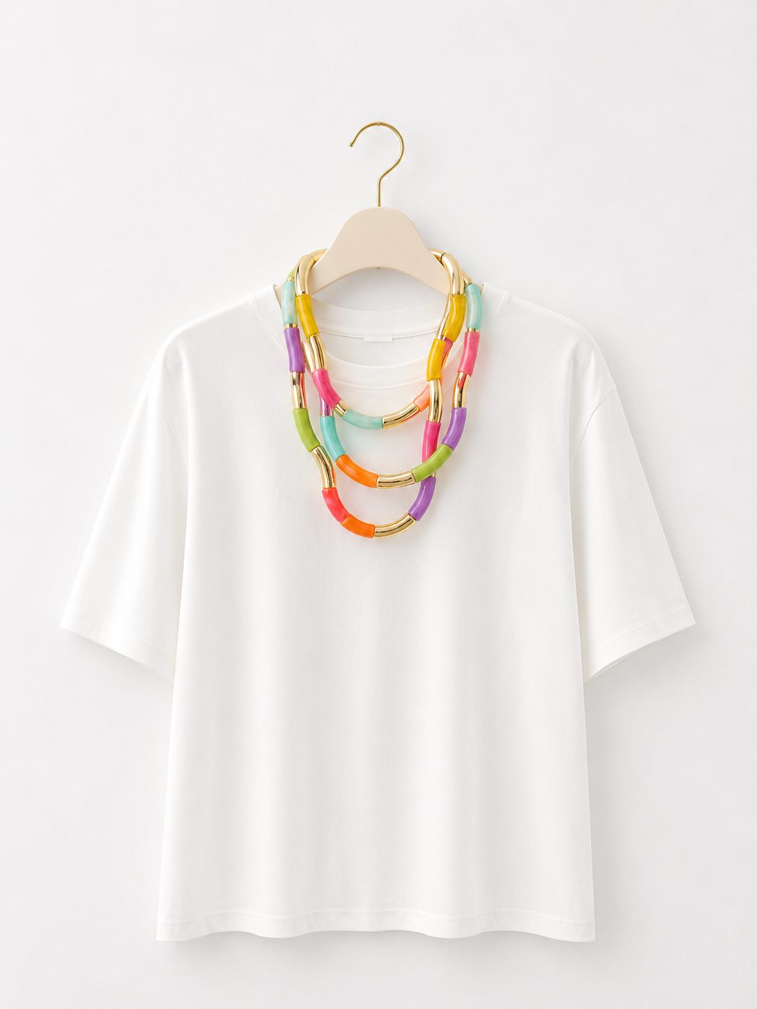 T-shirt collana