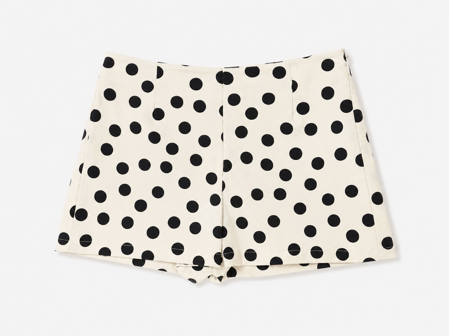 Shorts pois