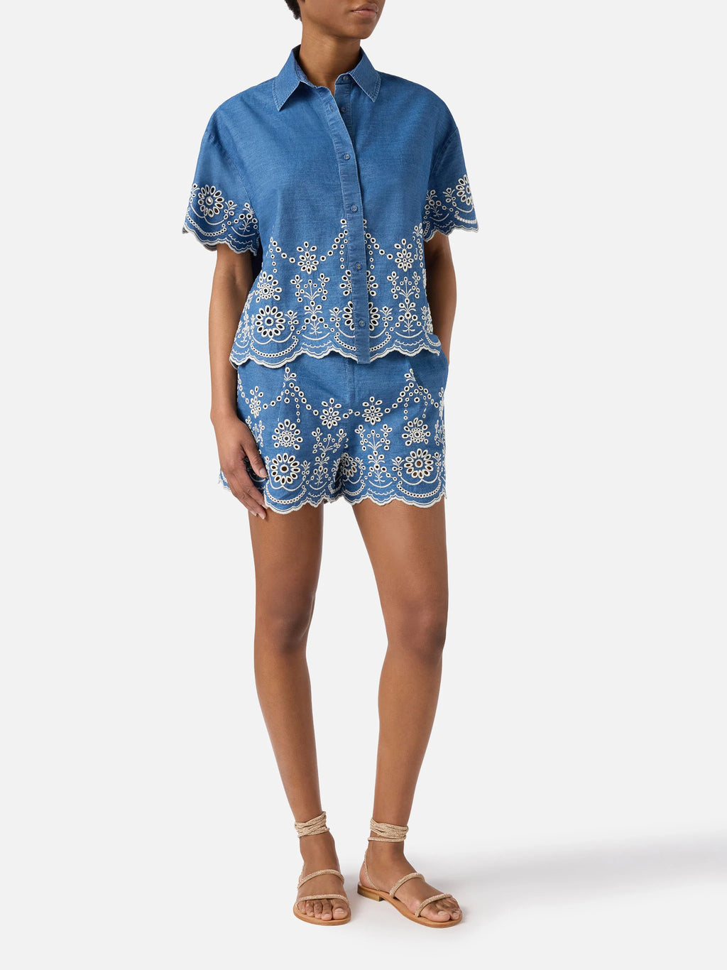 CLEMENTINE - CHAMBRAY M MORRIS FLOWER 10 EMB